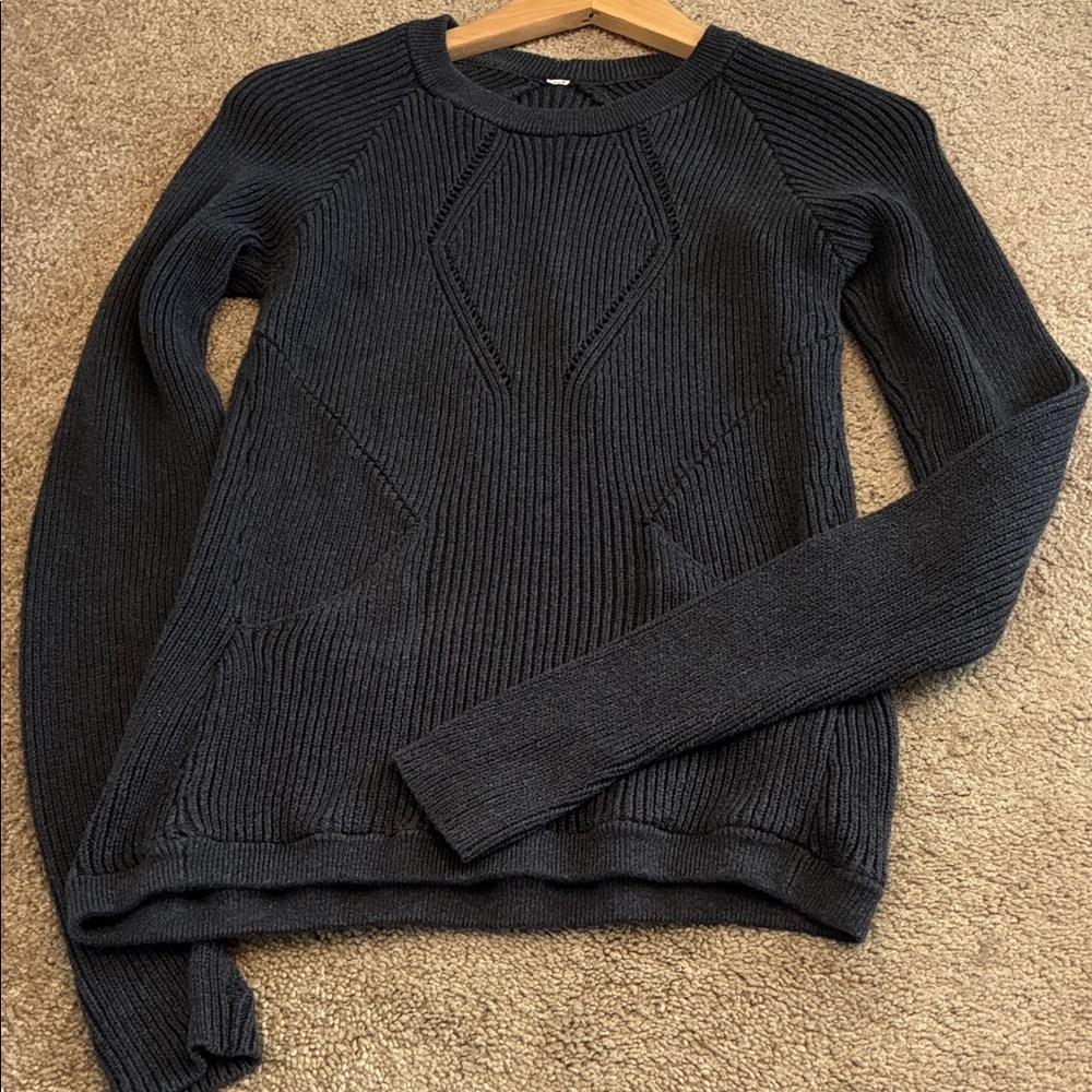 Lululemon knit sweater